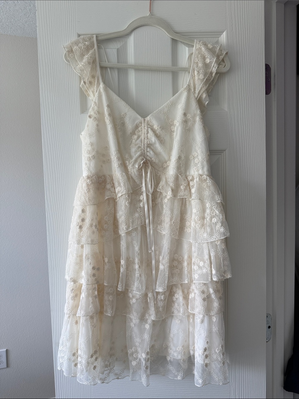 Francesca's Collections Cream Lace Tiered Ruffle Mini Dress